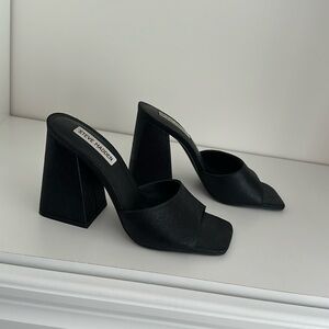 Steve Madden heels